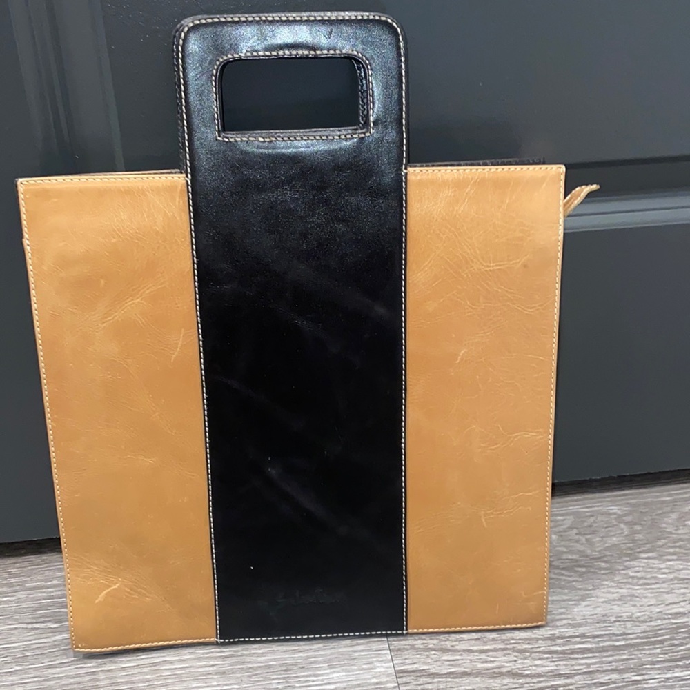 Vintage Italian leather zipper-closure handbag